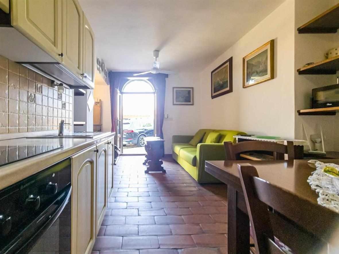 La Casina Di Rosi Vivere Nellantico Borgo Castiglione della Pescaia Exterior foto